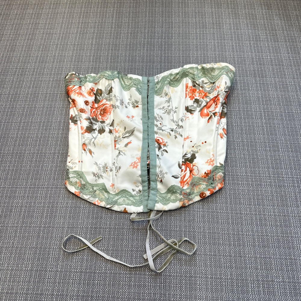 Princess Polly Floral Corset Top size 6 Lace Up Back Fairy Cottagecore Layer